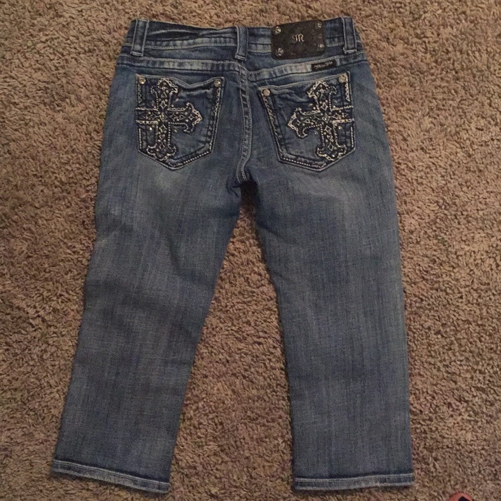 Miss Me Capri Jeans